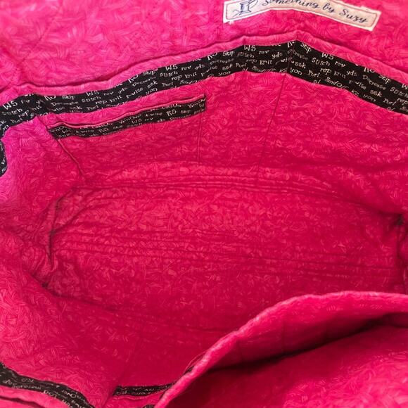Large Shoulder Tote/Bag for Knitting/Crafting/Yarn, Needles, Knit, Black, Pink - Picture 8 of 9